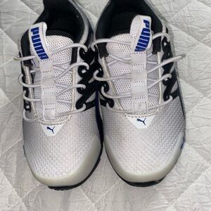 Puma boys running shoes